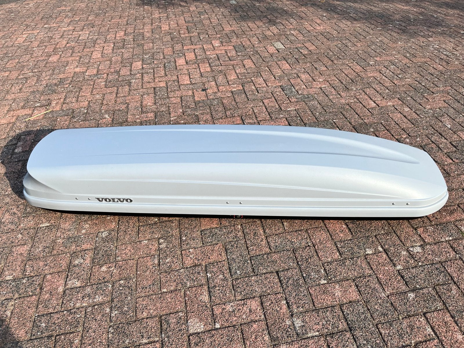 Volvo Thule Dakkoffer - Ruime en Stevige Bagagebox, Ophalen, Zo goed als nieuw