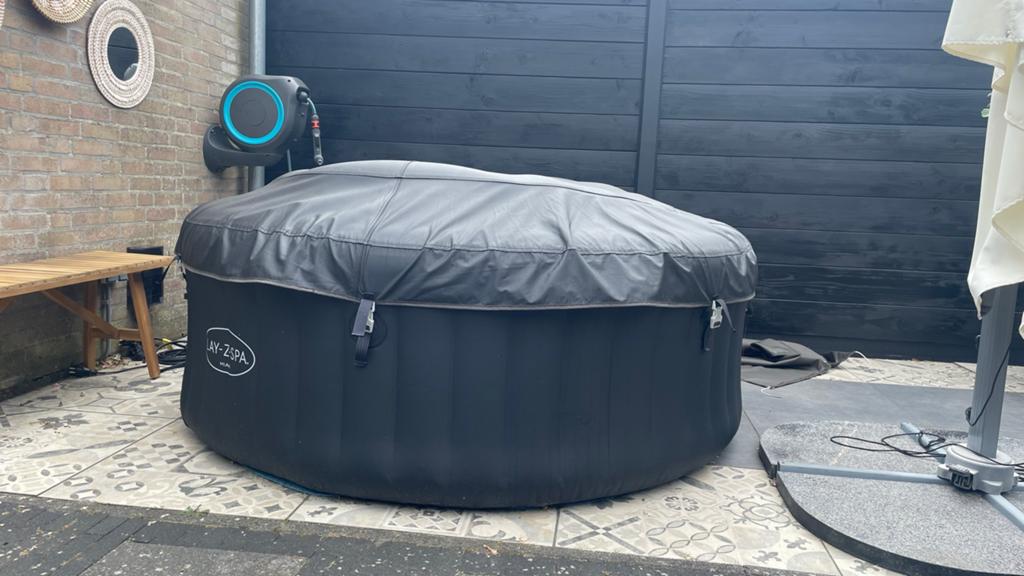 Lay-Z-Spa Miami Onderdelen: Jacuzzi bad+Afdekzeil +extra’s, Ophalen, Gebruikt, Afdekzeil, Opblaasbaar