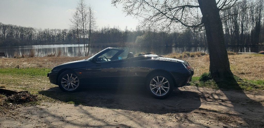 Alfa Romeo Spider 2.0 JTS 2004 Zwart, nieuwe APK, Voorwielaandrijving, 1380 kg, Zwart, Cabriolet