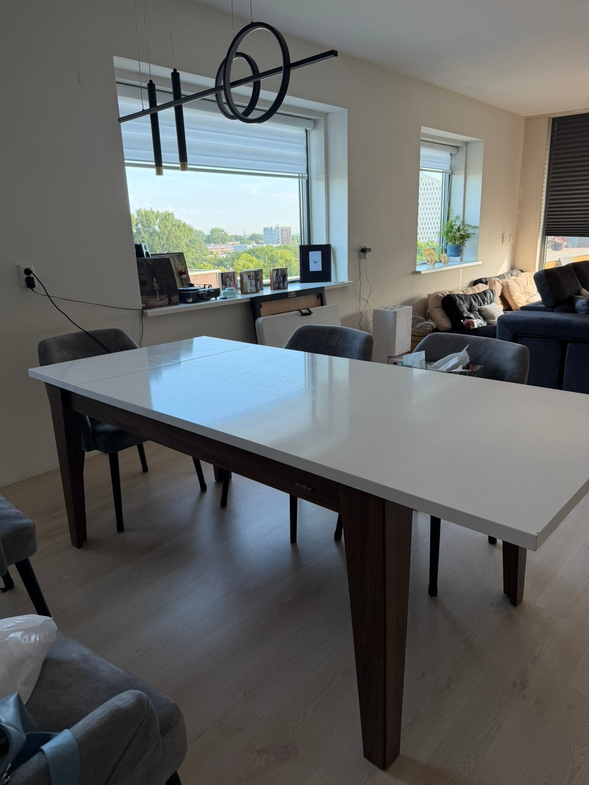 Maatverstelbare Eettafel Istikbal, Ophalen, Eikenhout, 50 tot 100 cm, Zo goed als nieuw