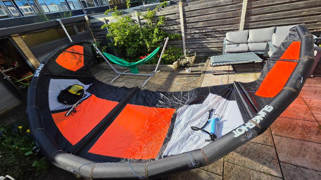 All-in Kitesurf Set: 1 Kite 17'',1 Board,pakken,harness etc, Ophalen, Gebruikt, 16 m² of meer, Kitesurf-set