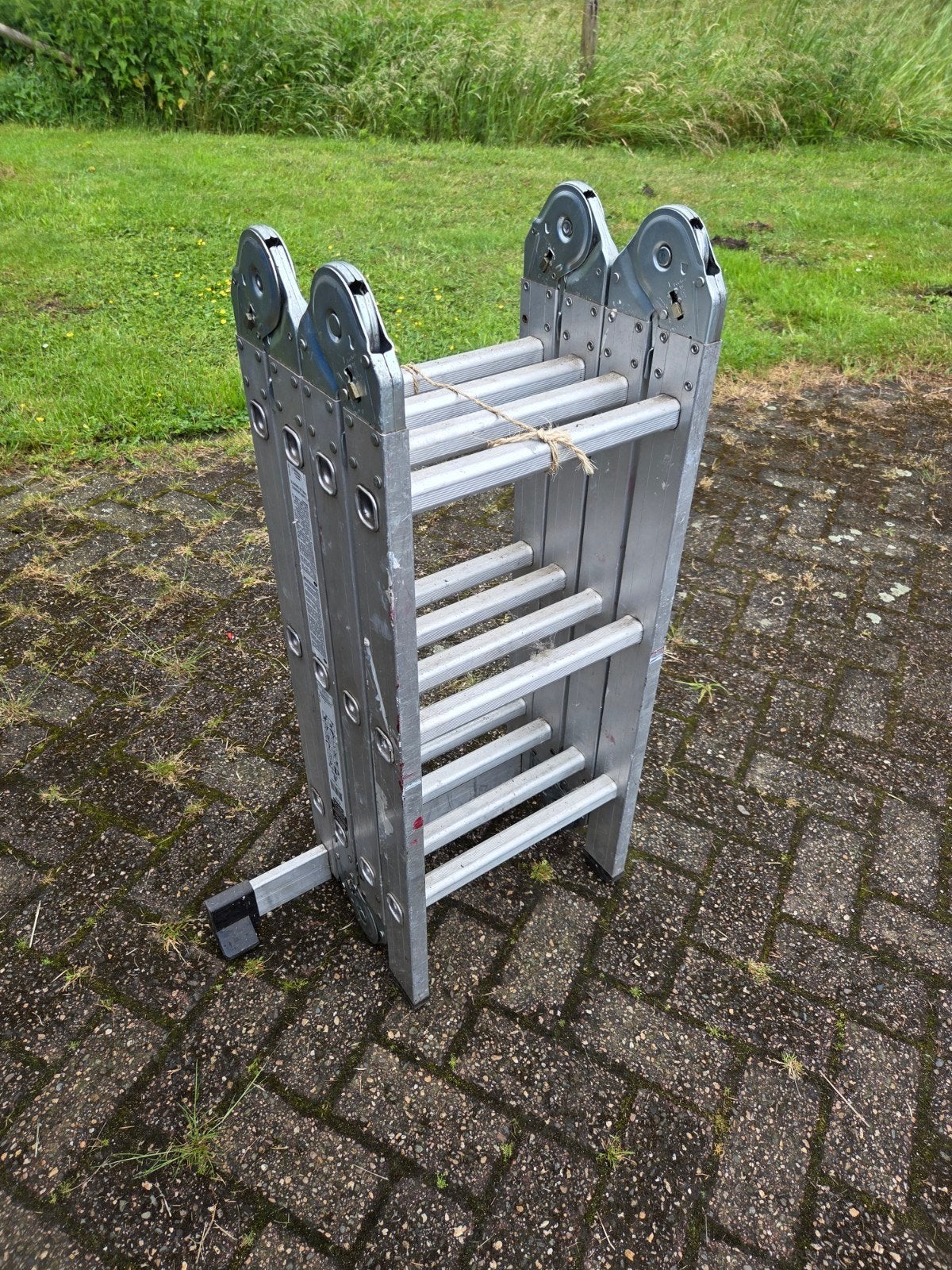 Excelsior vouwladder verzenden mogelijk, Doe-het-zelf en Verbouw, Ladders en Trappen, Ophalen of Verzenden, Zo goed als nieuw