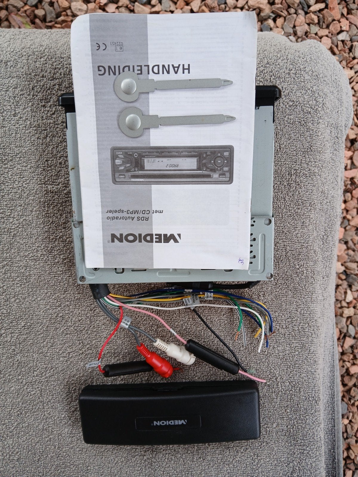 Medion RDS Autoradio met CD/MP3-speler, Ophalen of Verzenden
