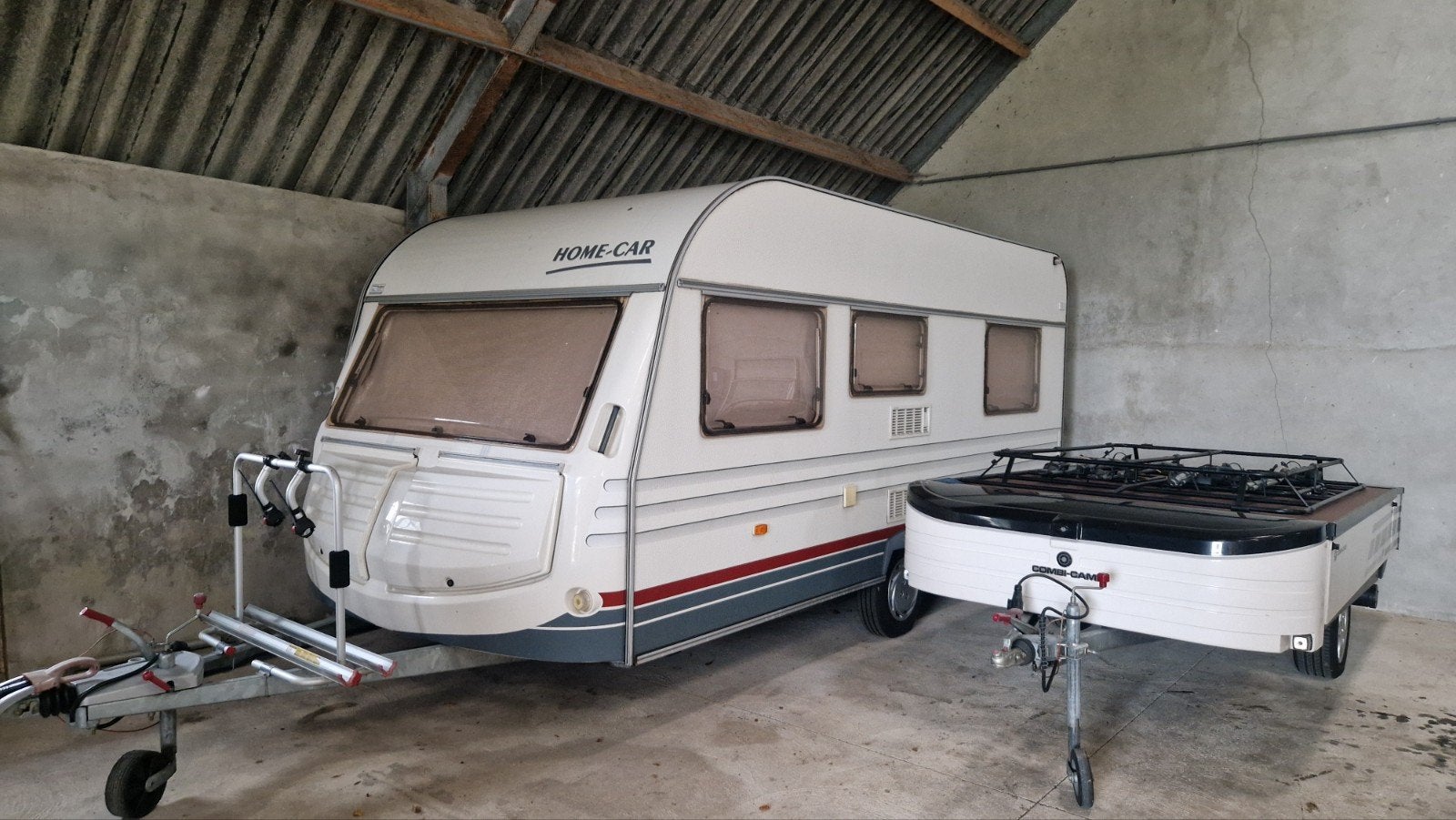 Caravan stalling, Caravans en Kamperen