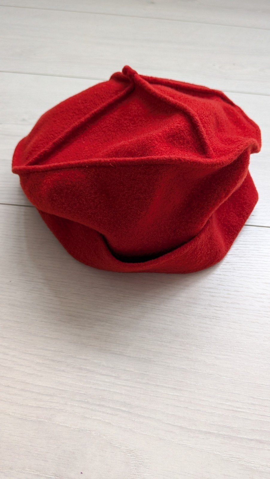 Rode, wollen baret, Ophalen of Verzenden, Gebruikt, Rood, Dame