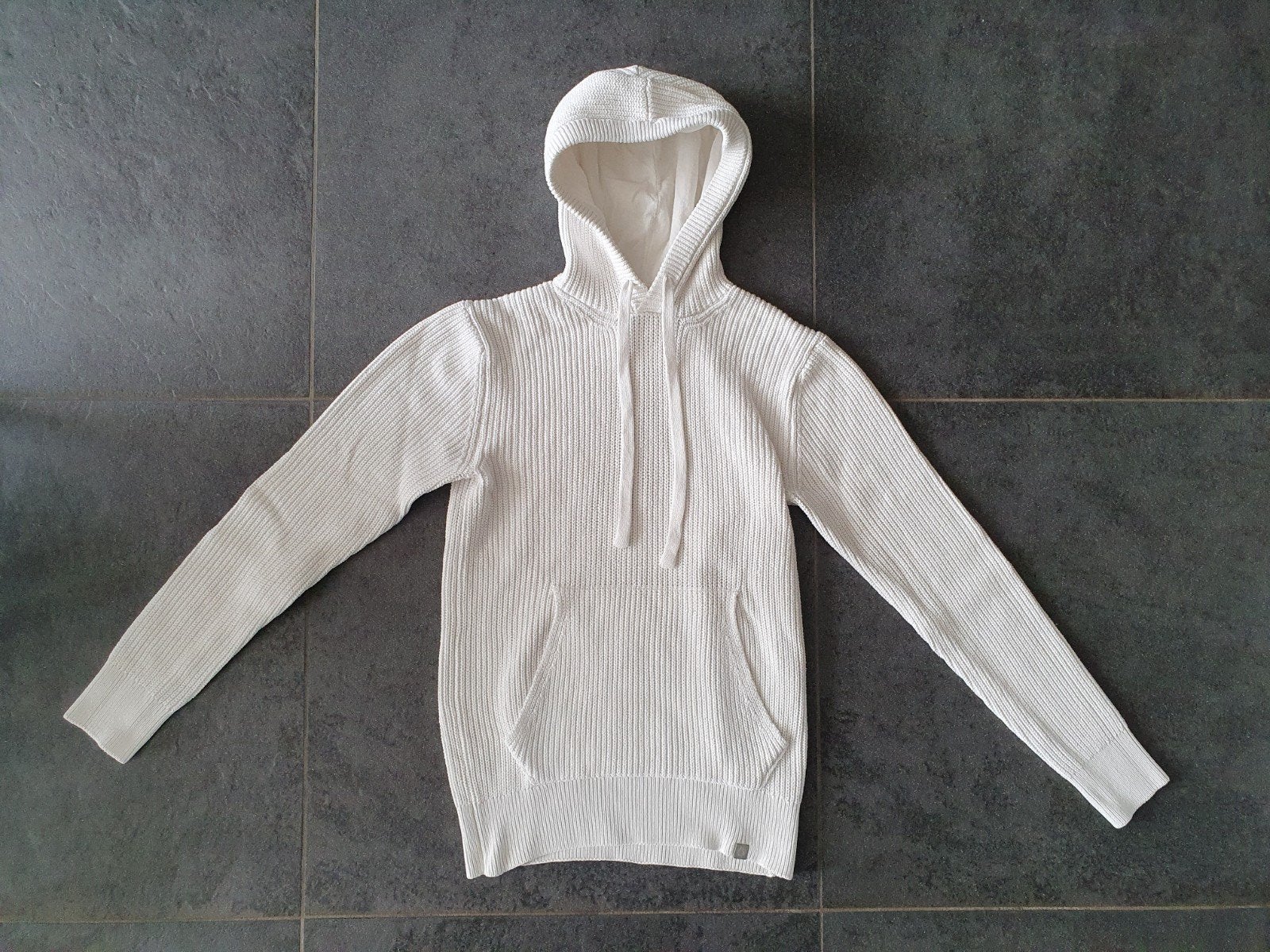 Witte hoodie van Ashes to dust maat M, Kleding | Heren, Maat 48/50 (M), Wit, Ashes to dust, Ophalen of Verzenden