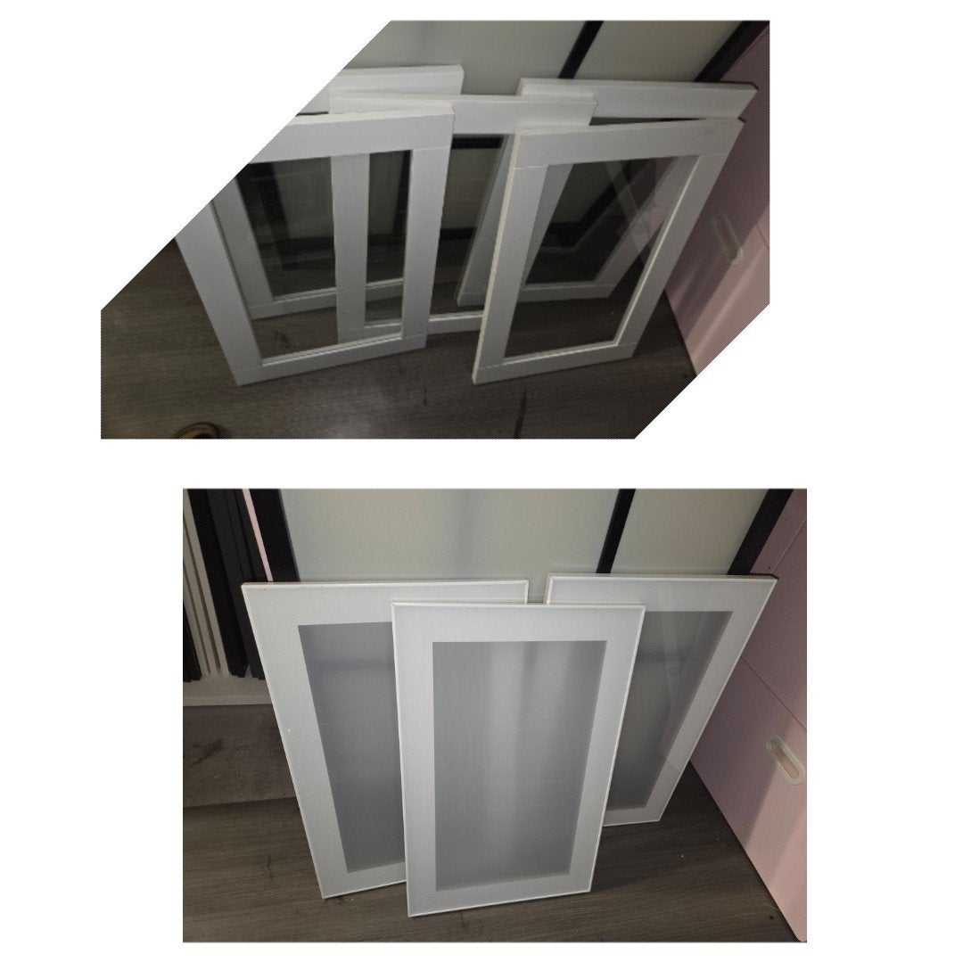 IKEA SINDVIK/GLASSVIK Vitrinedeuren, Huis en Inrichting, Ophalen, Gebruikt, 50 tot 100 cm, Minder dan 25 cm