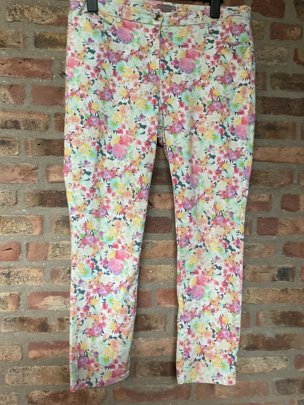 Als nieuw! H&M prachtige bloemen broek. 5 pocket mt 44 a 46, Overige kleuren, Maat 46/48 (XL) of groter, Ophalen of Verzenden