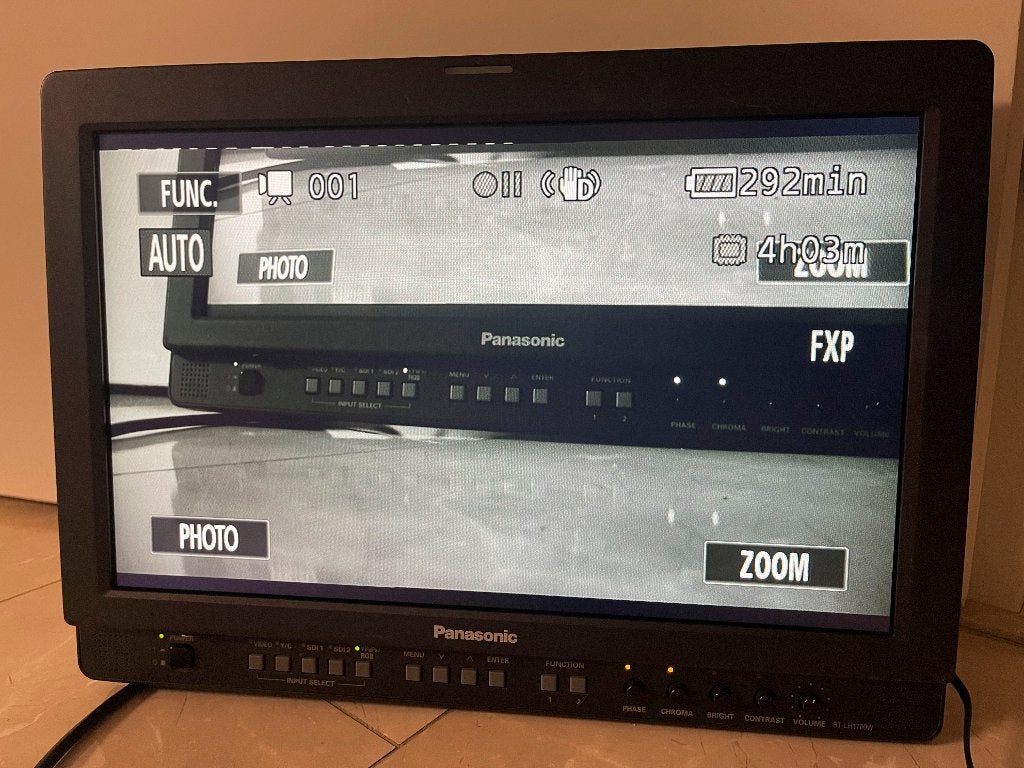 Panasonic BT-LH1700WP 17" HD/SD LCD Video Monitor (NTSC&PAL), N, Panasonic, N, Overige typen