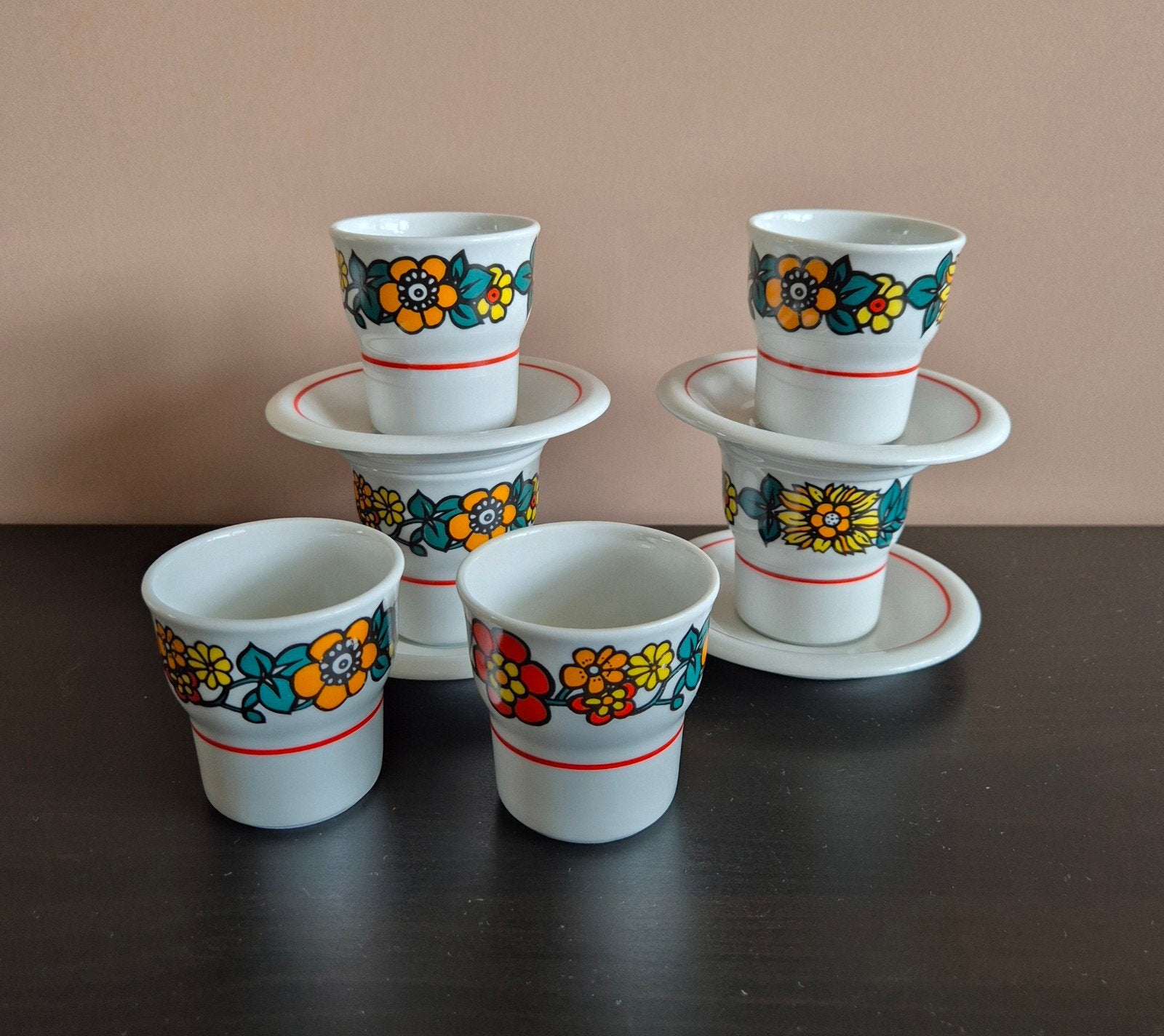 Vintage Hollohaza bloemkopjes met schotels, Ophalen of Verzenden, Overige stijlen, Kop(pen) en/of Schotel(s)