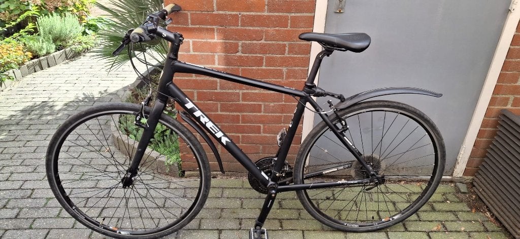 Matzwarte Trek FX-7.3 hybride fiets €175, Ophalen, Gebruikt, Aluminium, 49 tot 53 cm