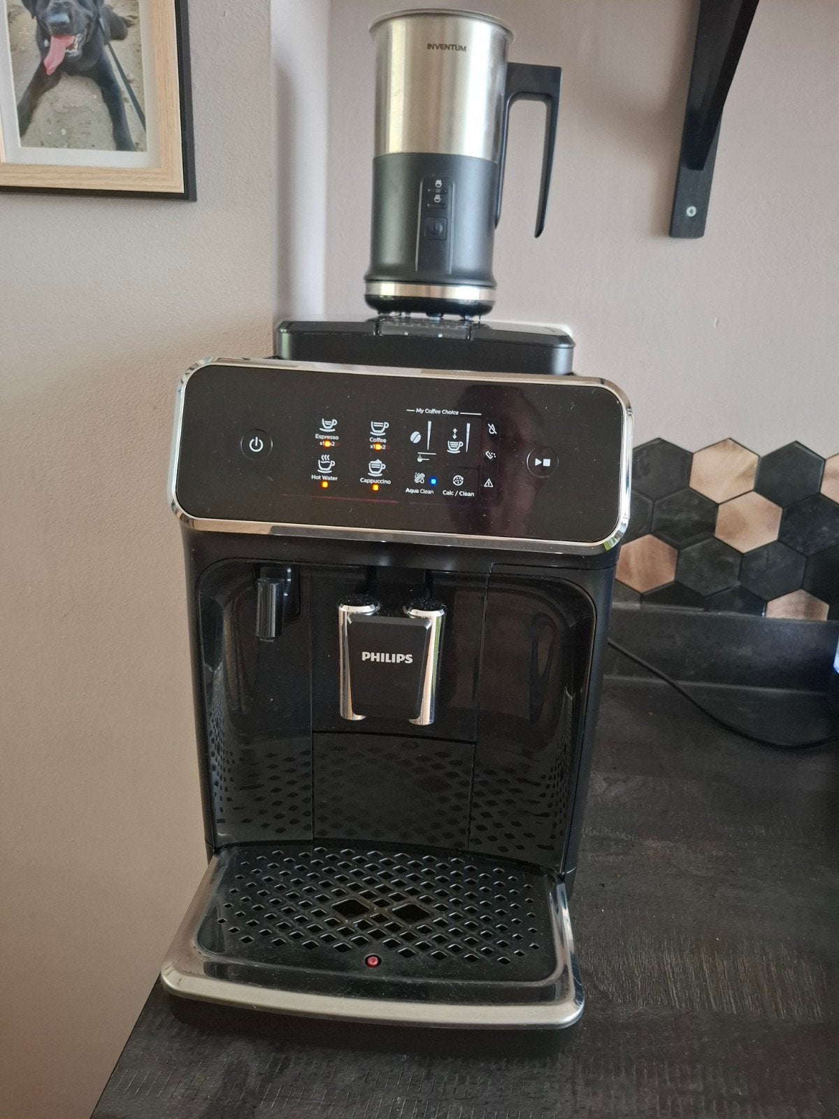 Philips volautomatische espressomachine met melkopschuimer, Espresso apparaat, Zo goed als nieuw, 2 tot 4 kopjes, Afneembaar waterreservoir