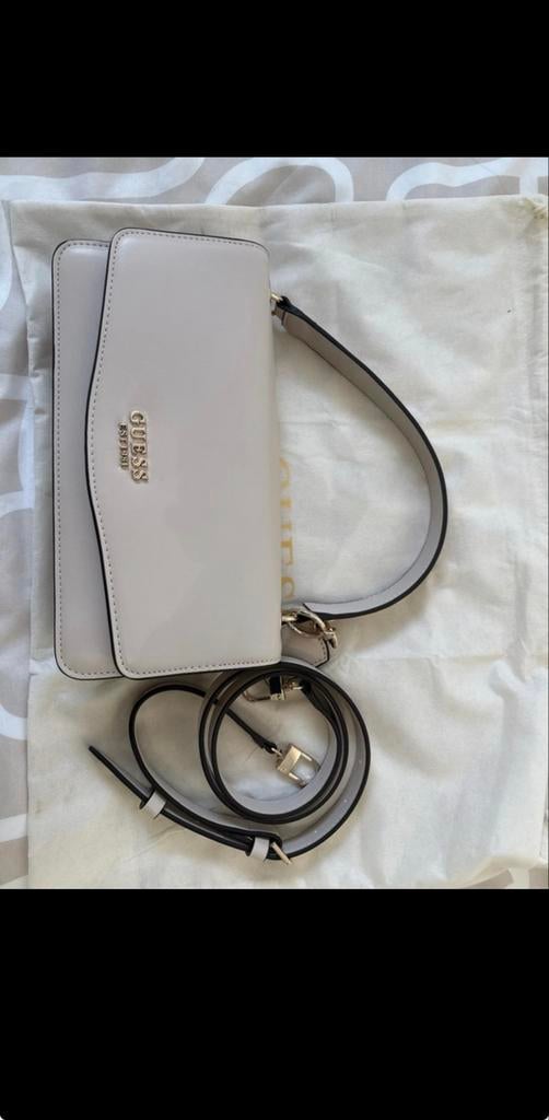 Nieuwe Guess handtas met dustbag, Ophalen of Verzenden, Nieuw, Beige, Handtas