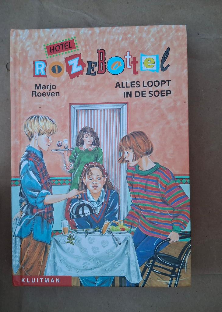 Hotel Rozebottel, Verzenden, Gelezen, Fictie algemeen