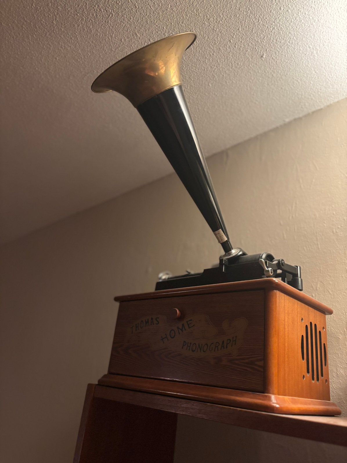 Thomas home phonograph, Ophalen