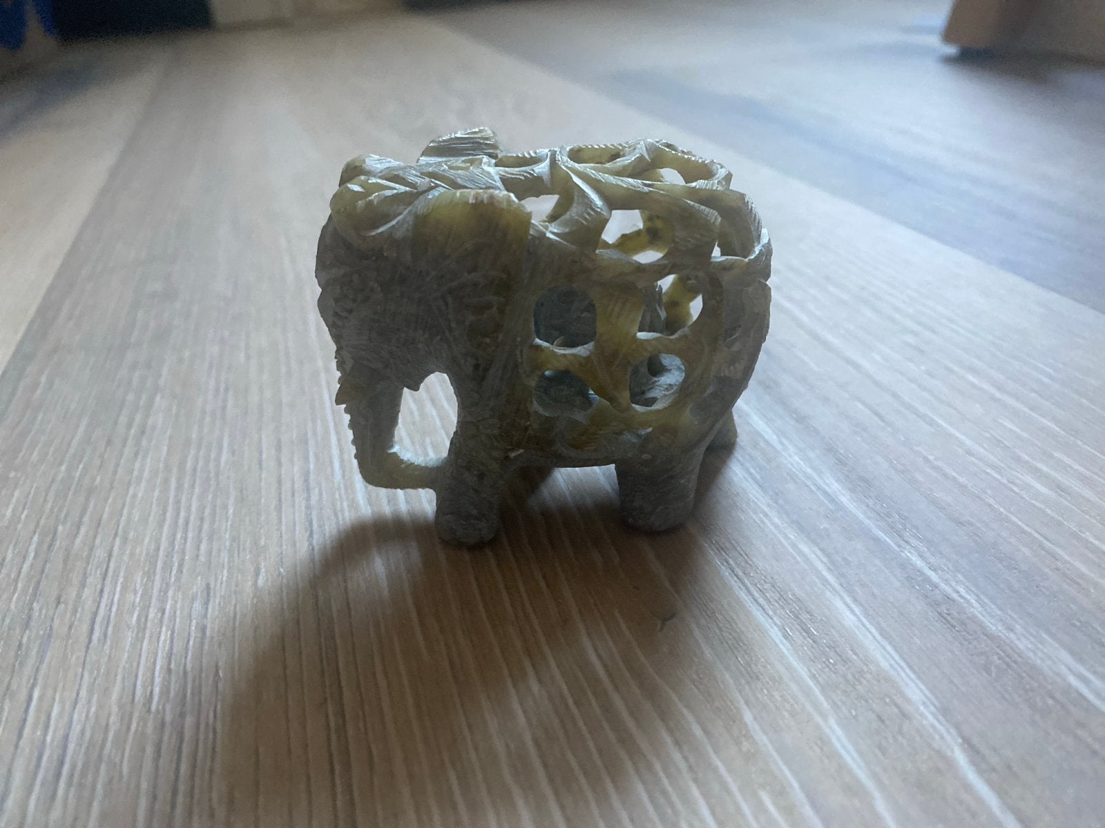 Decoratieve olifant van speksteen, handgesneden, Ophalen of Verzenden