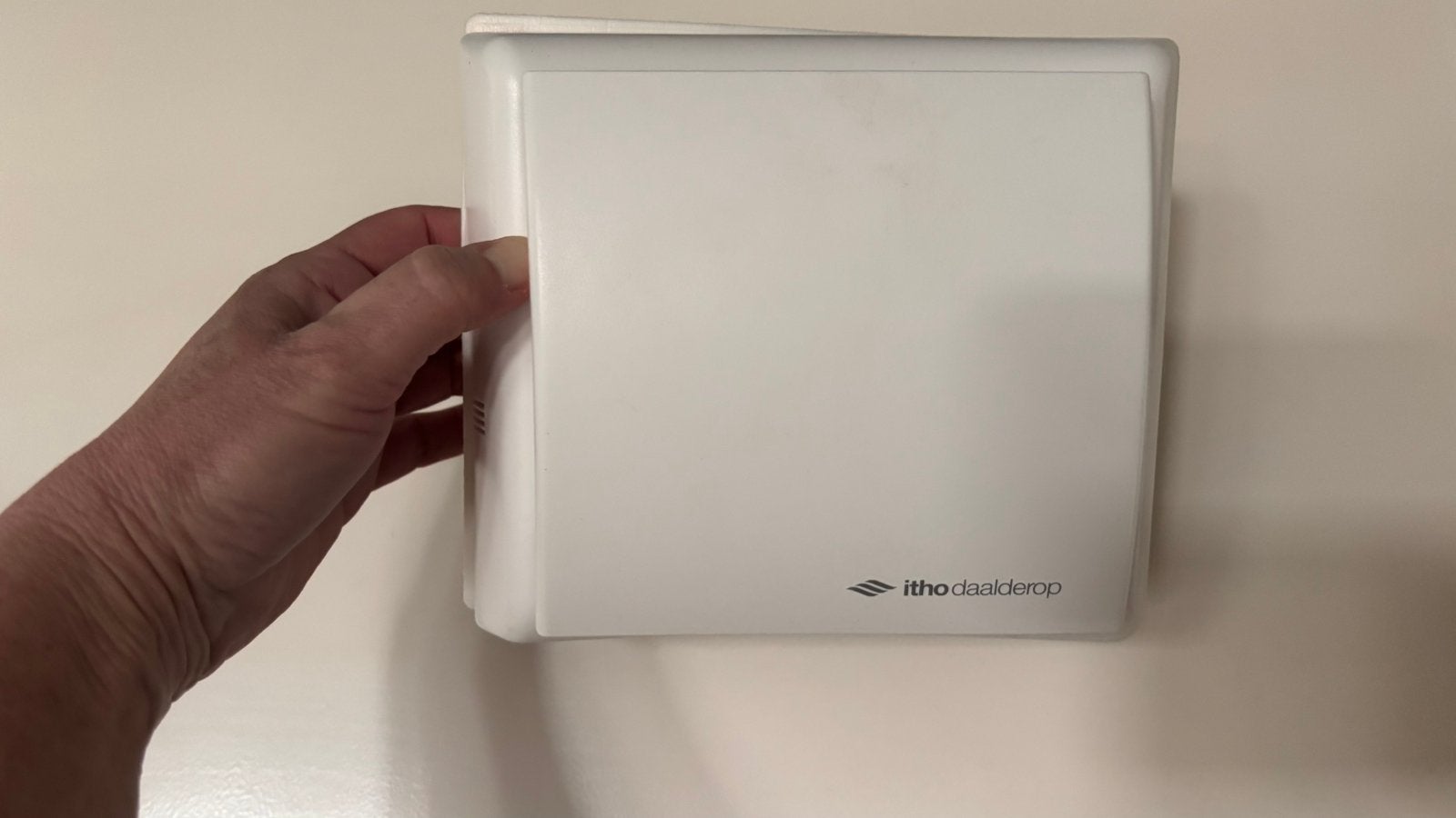 Itho Daalderop badkamer-/toiletventilator wit met hygrostaat, Ophalen of Verzenden, Zo goed als nieuw, Afzuiger