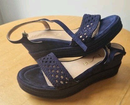 sandaaltjes unisa met sleehak maat 38, Sandalen of Muiltjes, Zo goed als nieuw, Unisa, Verzenden