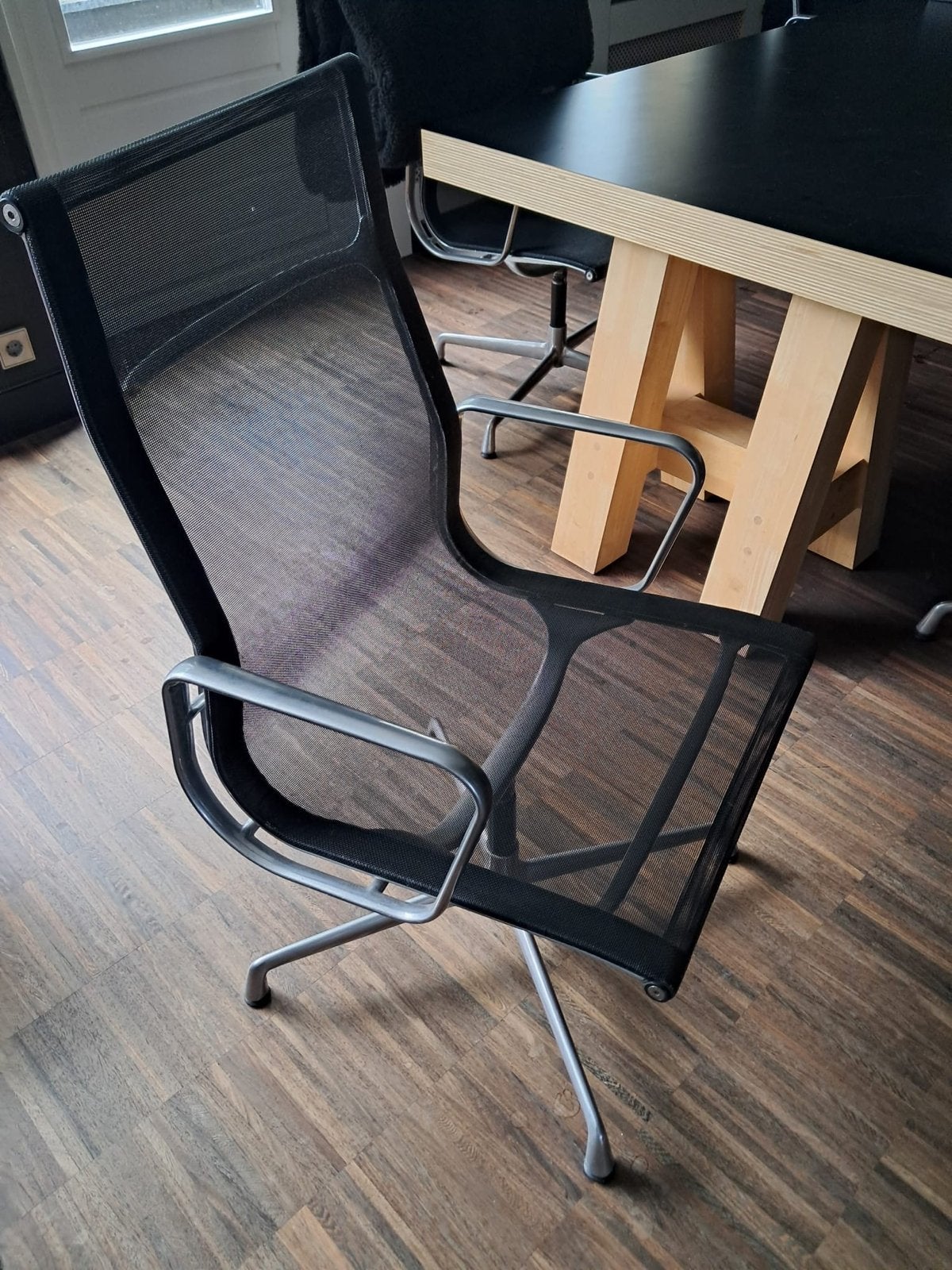 4 x ICF Eames eetkamerstoel,325 euro ps , design, hoog model, Gebruikt, Zwart, Ophalen of Verzenden, Bureaustoel