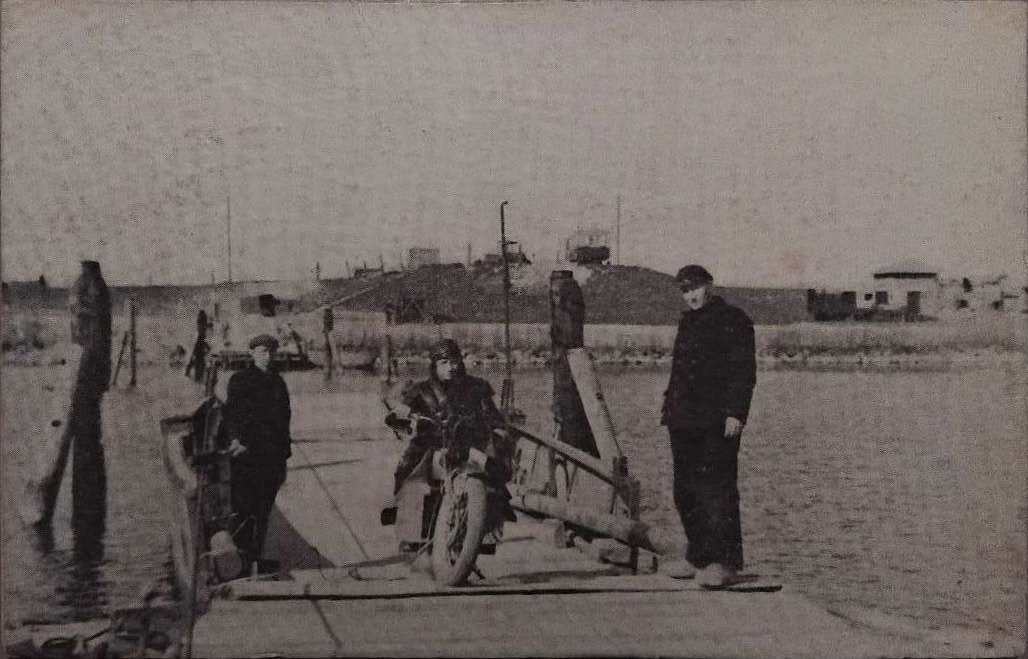 Fotokaart Veerpont Ramspol N.O.P. (Flevoland)–Sept 1944 WOII, Verzenden, 1940 tot 1960, Gelopen, Overijssel