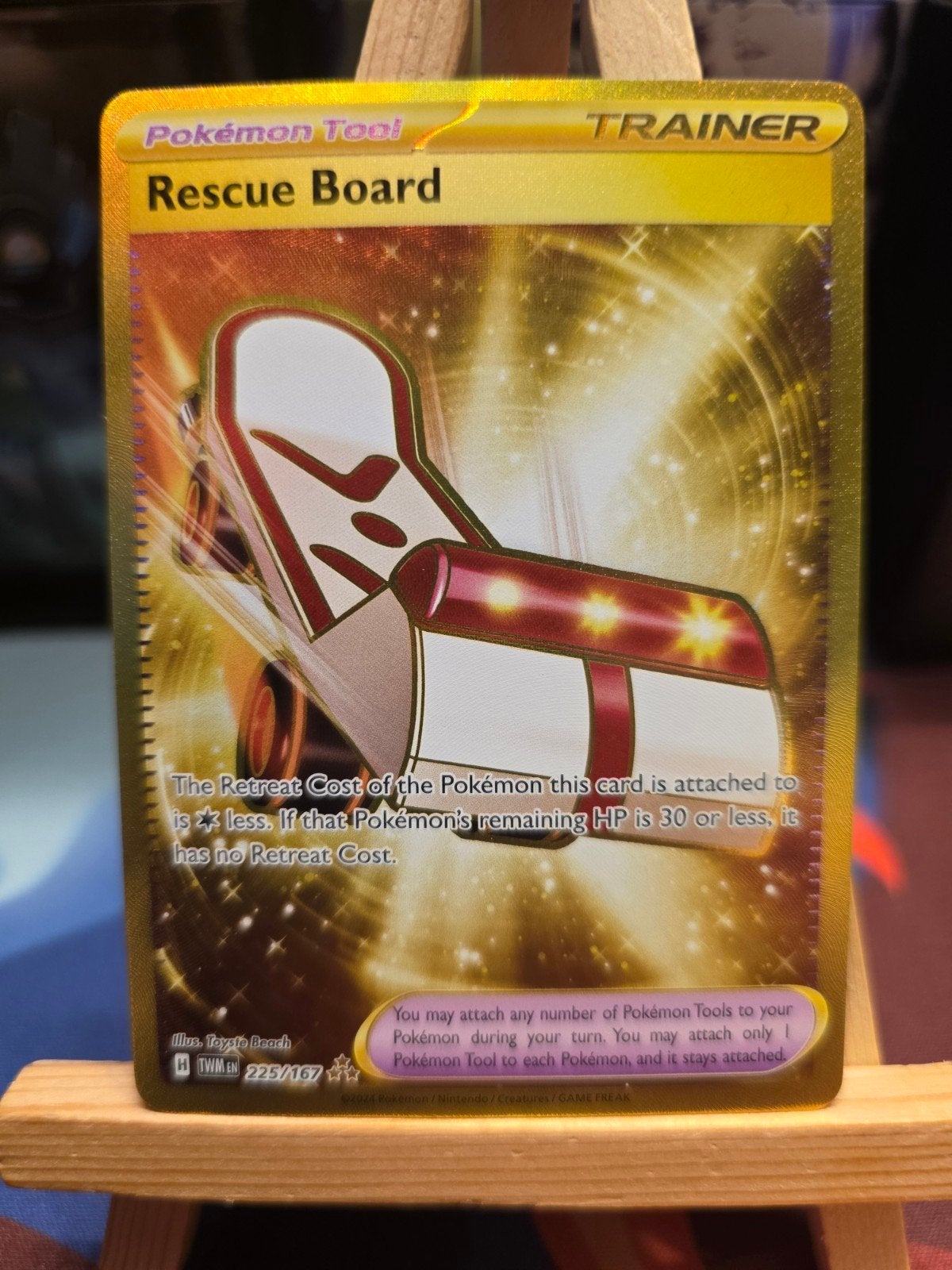 Pokemo twilight masquerade Trainer Rescue Board Gold 225/167, Verzenden, Zo goed als nieuw, Losse kaart, Foil