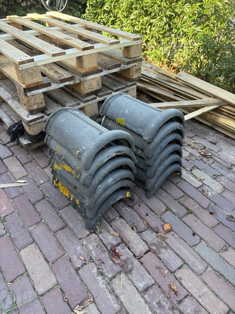Nokvorsten €5,- p.s., Ophalen, Gebruikt, Minder dan 5 m², Dakpannen