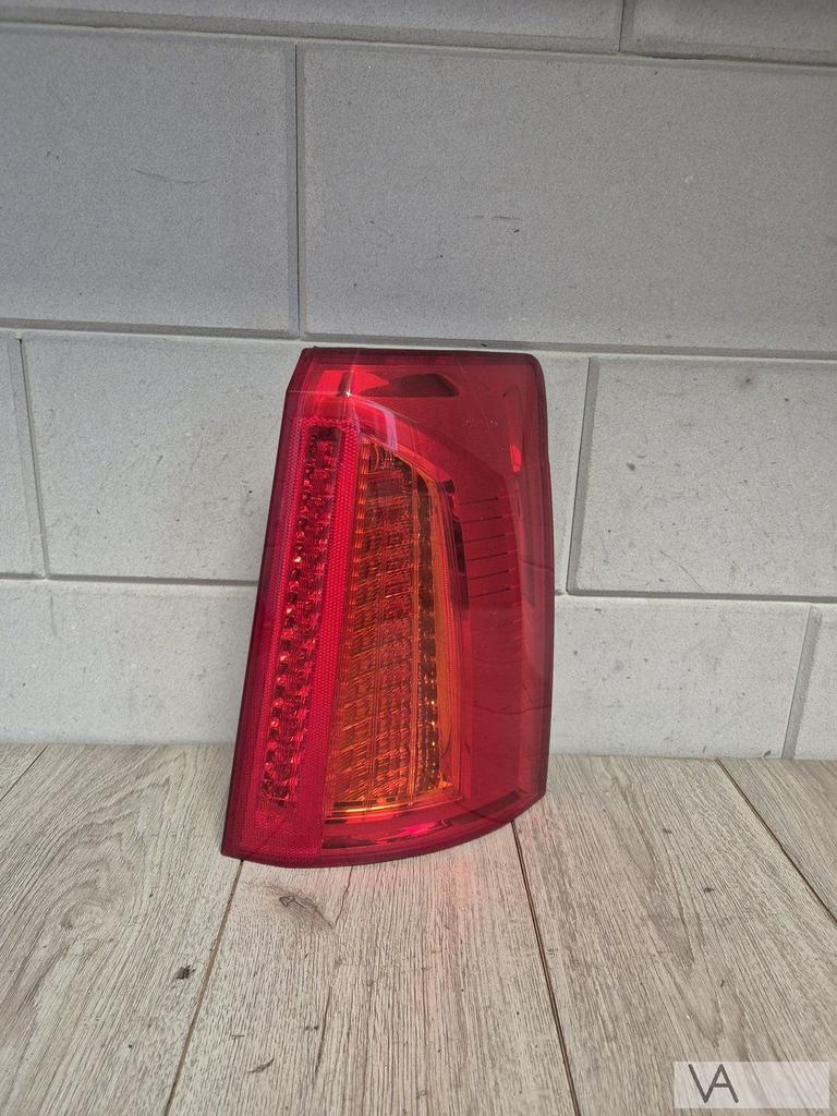 Cadillac BLS wagon station achterlicht rechts 12769883 €999, Cadillac, Gebruikt, -, -