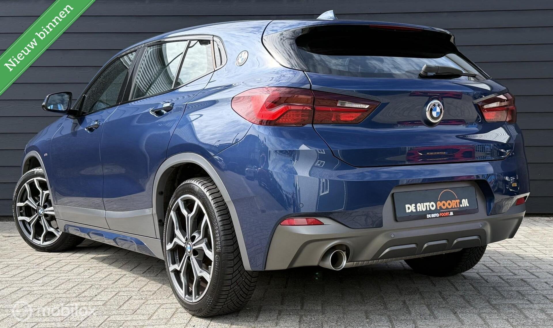 BMW X2