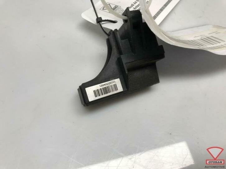 audi a4 8k antenne klok 8k0919145a, Gebruikt, AUDI AG, Auto-Union-Strasse 1
85045  Ingolstadt, DE, Kundenbetreuung@audi.de