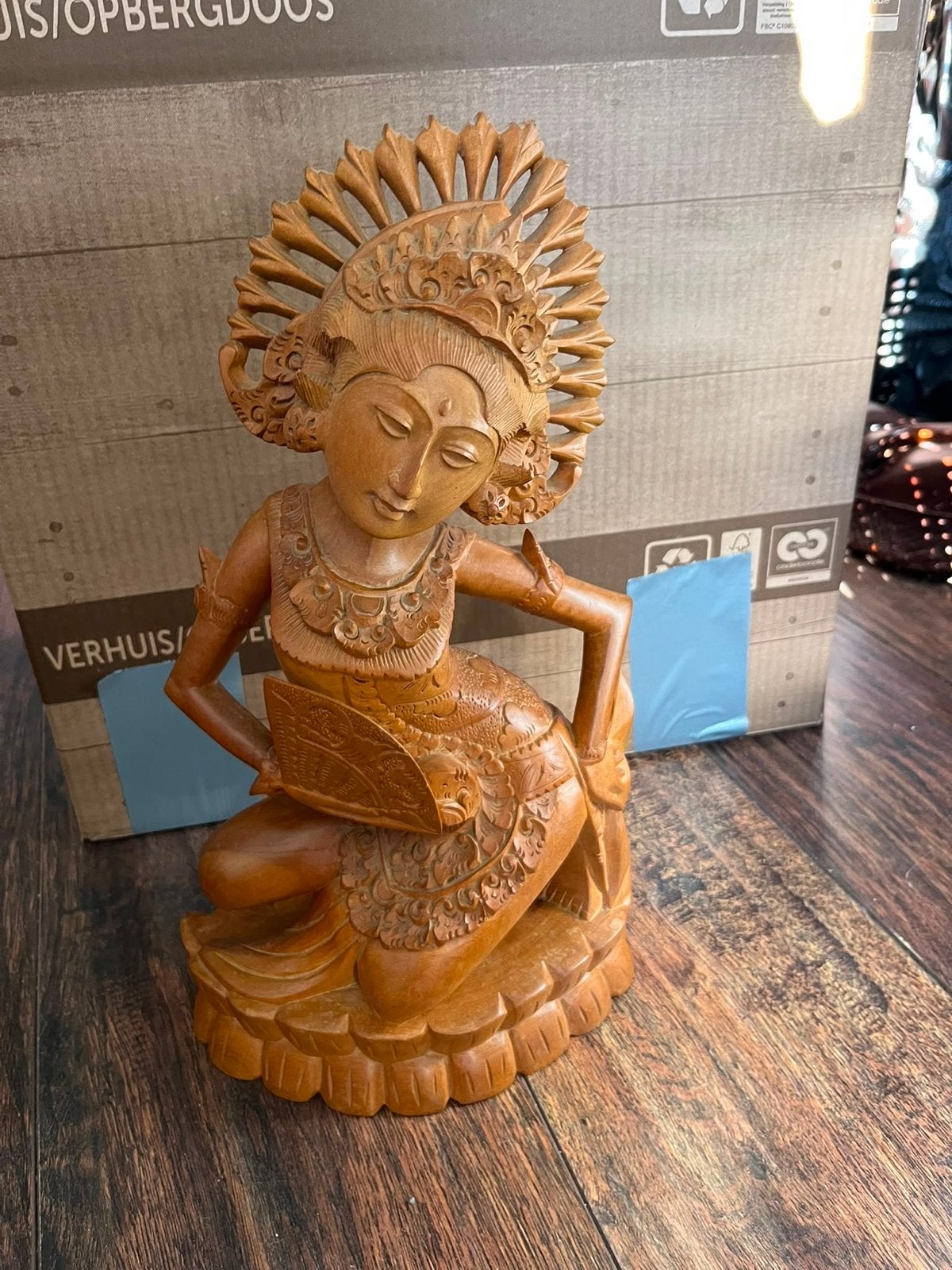 Houten Balinese Danseres Beeld - Handgesneden, Ophalen of Verzenden, Handgemaakt, 20 - 50 cm, Beeld