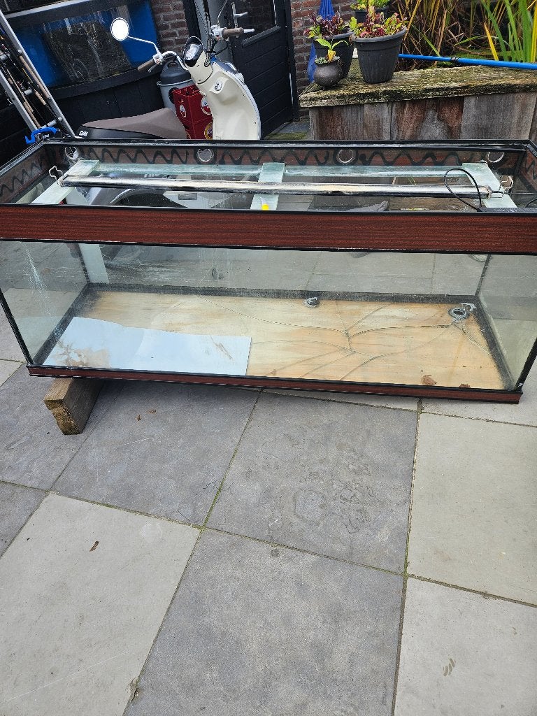 Aquarium 180 cm, Ophalen, Gebruikt, Leeg aquarium