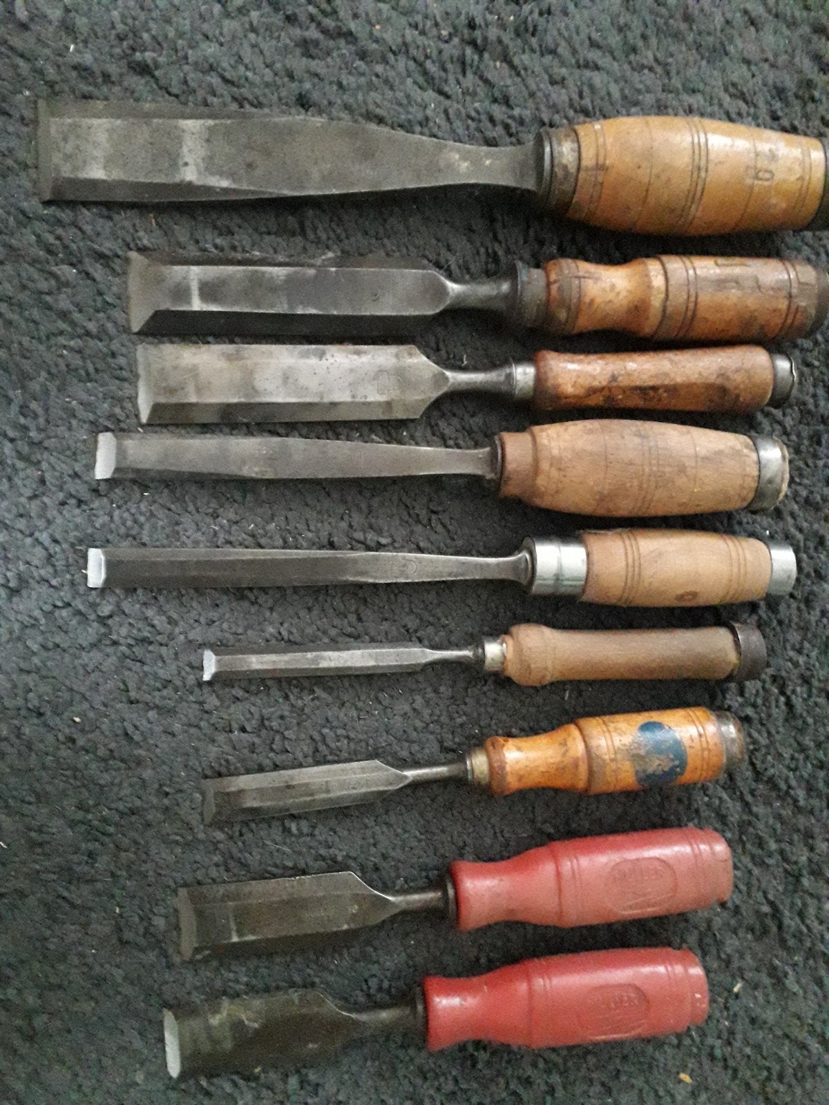 9 antieke houtbeitels o.a. nooitgedagt, Antiek en Kunst, Antiek | Gereedschap en Instrumenten, Ophalen of Verzenden