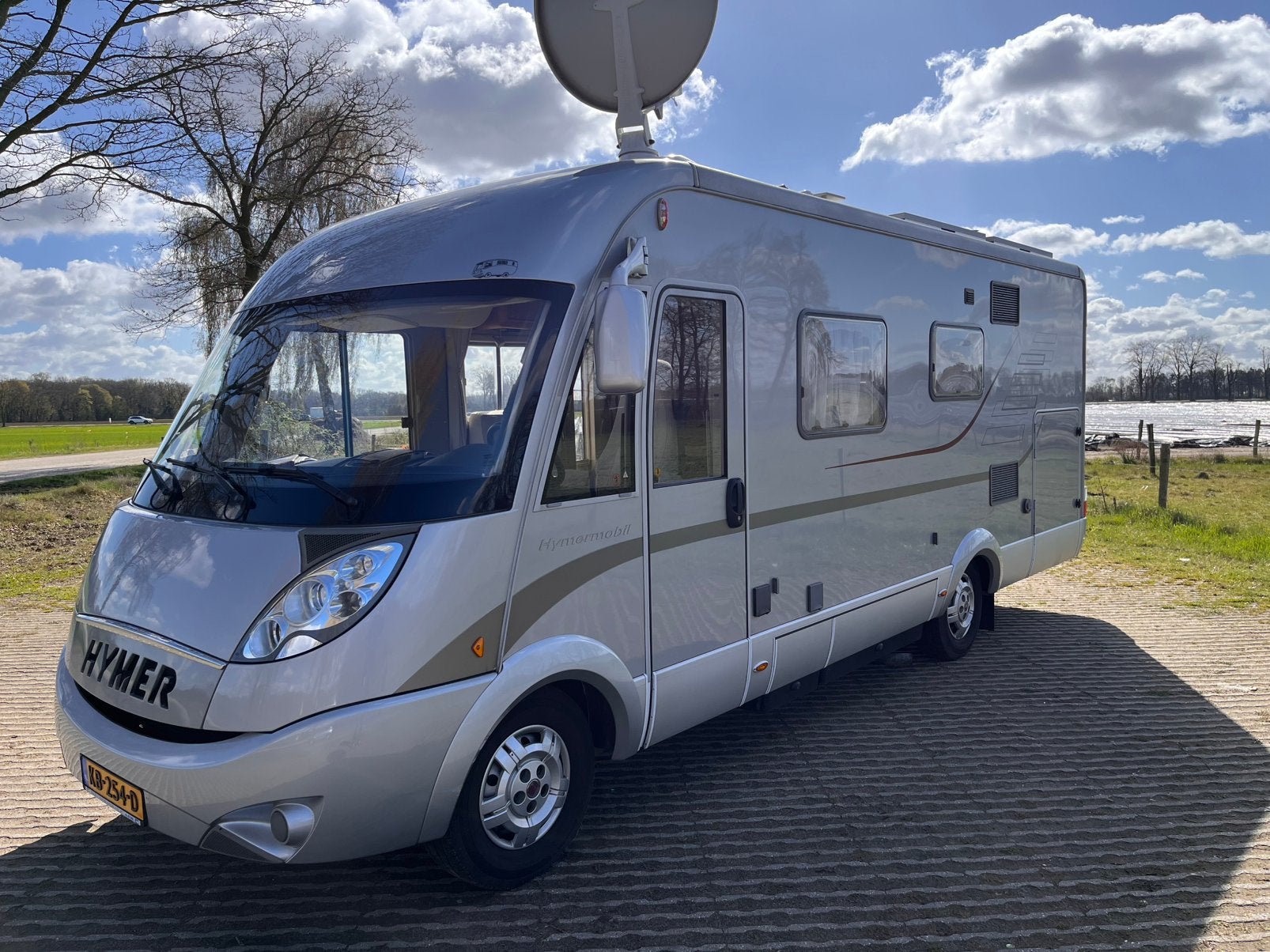 Caravans And Camping Hymer