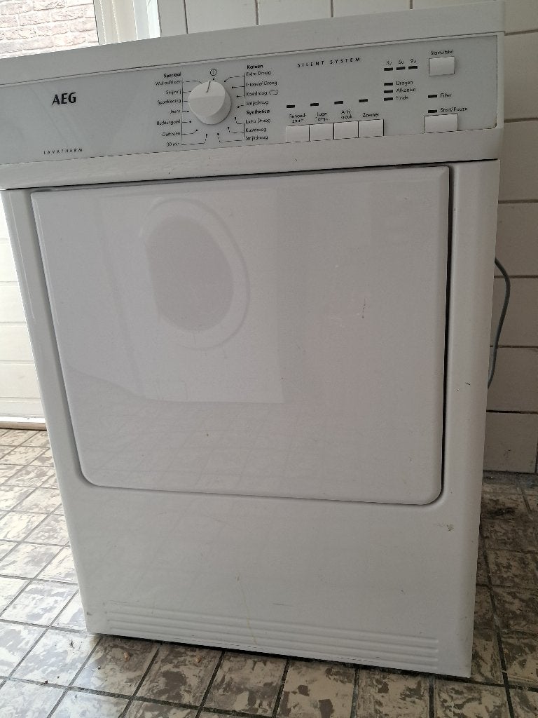 Droger AEG, Ophalen, 6 tot 8 kg, Gebruikt, Luchtafvoer