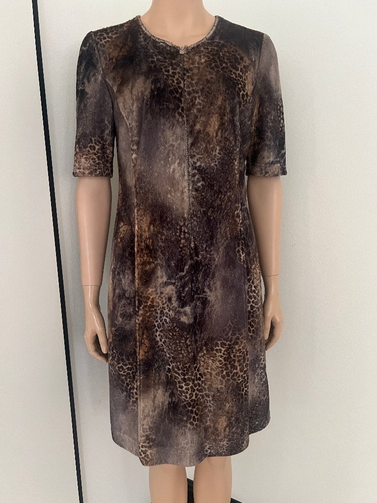 CAROLINE BISS   mooie jurk  MAAT 42   NIEUW, Kleding | Dames, Jurken, Maat 42/44 (L), Nieuw, Ophalen of Verzenden, Knielengte