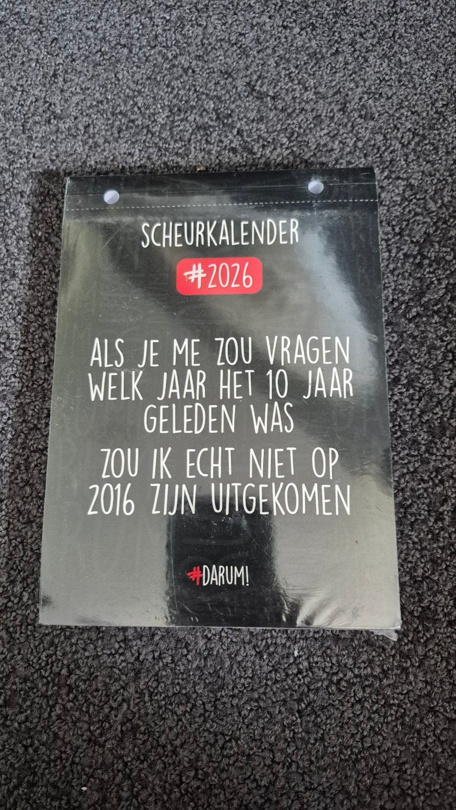 Scheurkalender Darum# 2026 NIEUW in folie, Diversen, Kalenders, Ophalen of Verzenden, Dagkalender, Nieuw