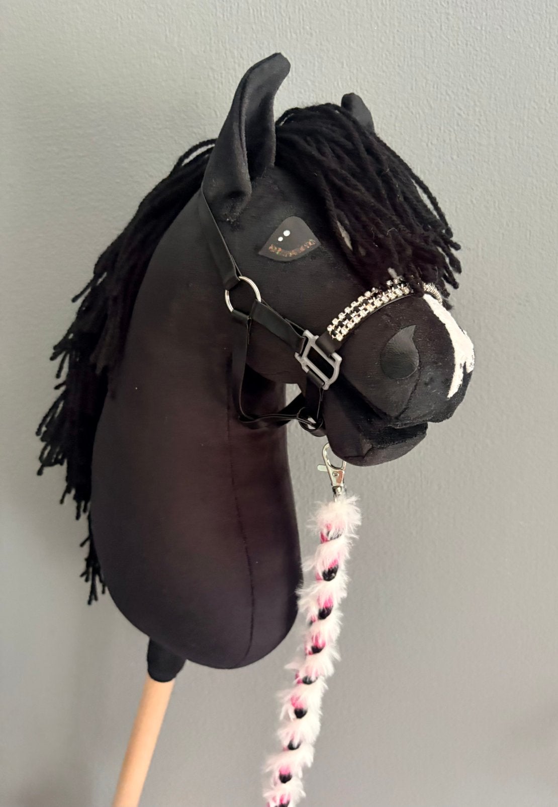 Nieuwe hobbyhorse “Shadow” incl. halster/hoofdstel, Ophalen of Verzenden, Nieuw, Jongen of Meisje