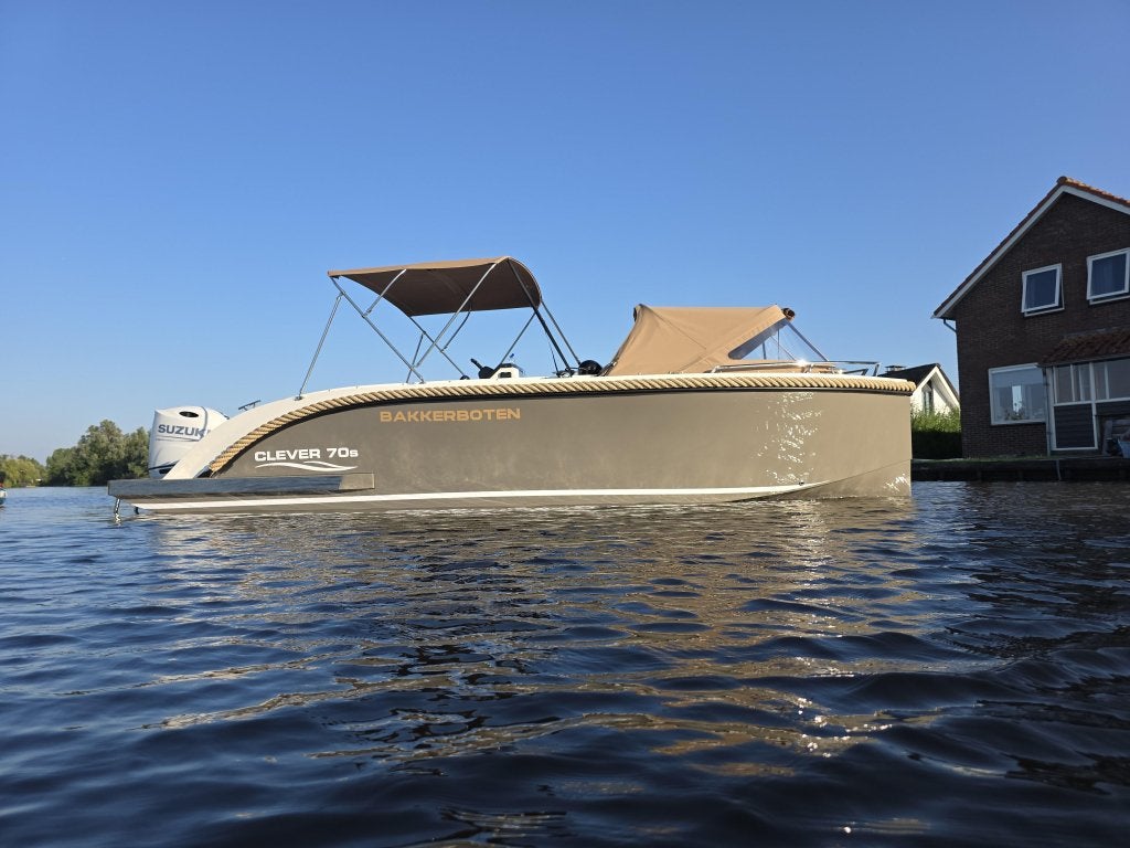 Clever 70S 150pk, JL audio, koelkast, boegschroef, Raymarine, Watersport en Boten, Sloepen, Tender, Voorling 140, Bakker boten
