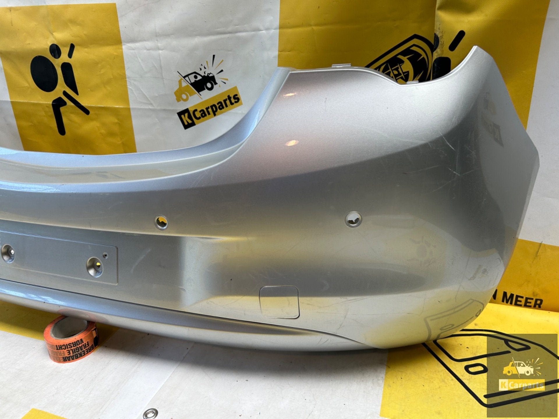 OPEL CORSA E Achterbumper 2014-2019 39002839 bumper 4xPDC, Info@fabrikant.eu, Fabrikantstraat 1
1000 AA  Amsterdam, NL, Opel, Ophalen of Verzenden