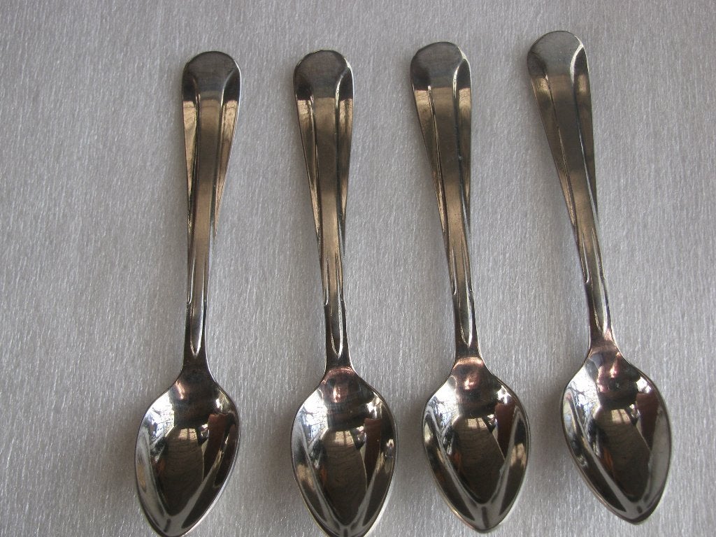 Set van 4 Advocaat / Likeur Lepeltjes - G SOLA Z - 9 cm, Verzenden
