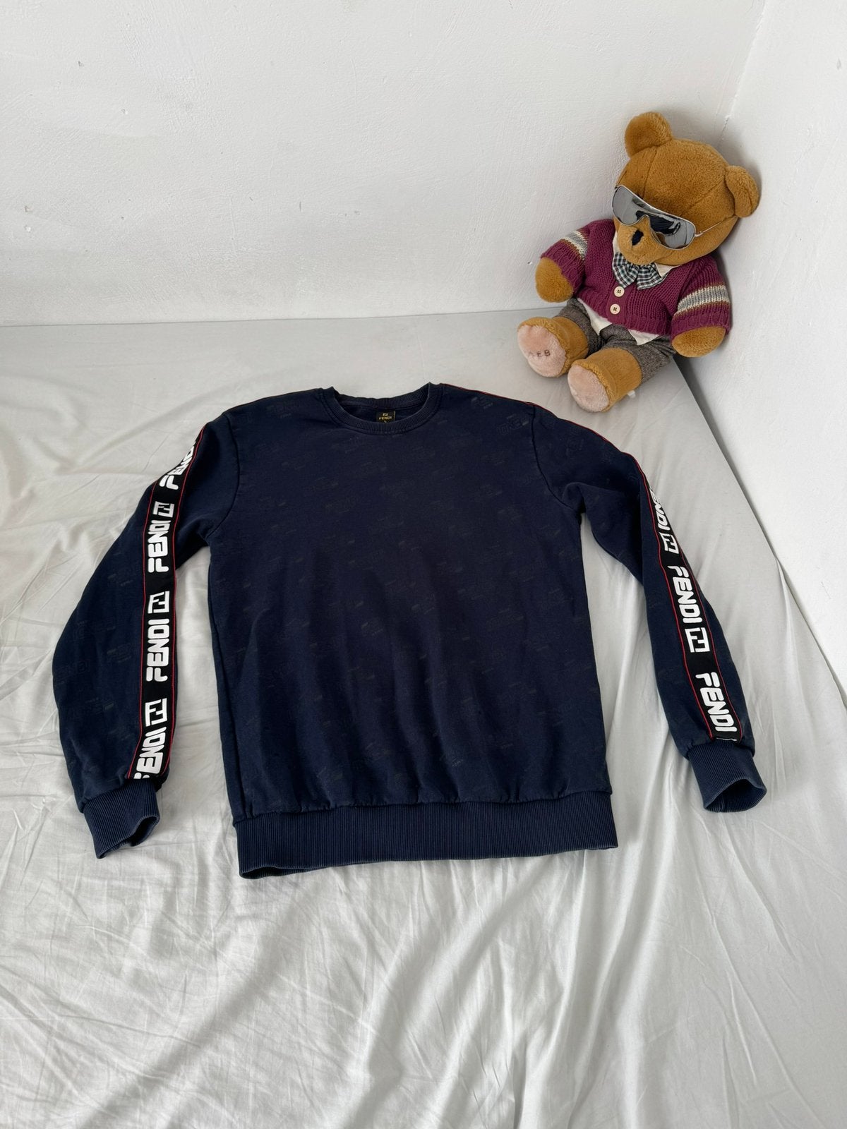 Mooie Fendi sweater, Ophalen of Verzenden, Zo goed als nieuw, Maat 52/54 (L), Blauw