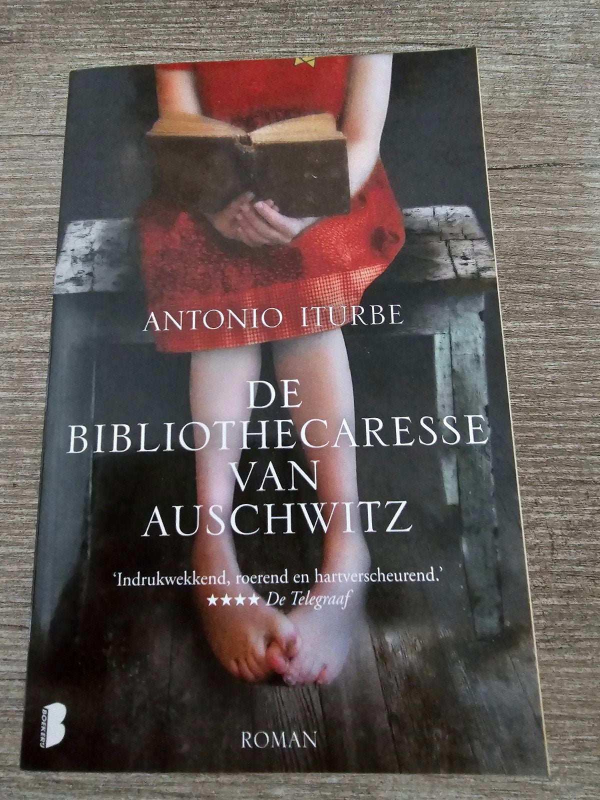 De Bibliothecaresse van Auschwitz - Antonio Iturbe, Ophalen of Verzenden, Zo goed als nieuw, Antonio Iturbe