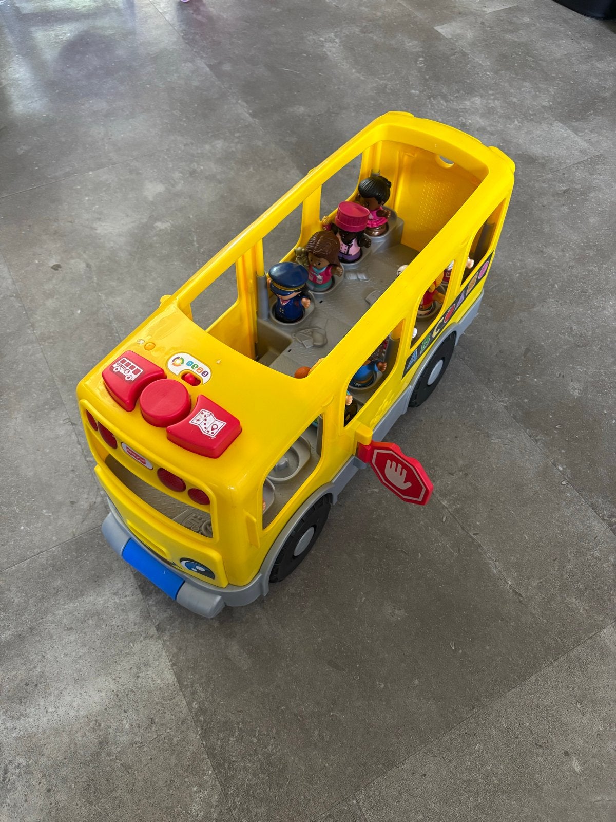 Fisher-Price Little People Schoolbus met 10 poppetjes, Ophalen, Zo goed als nieuw