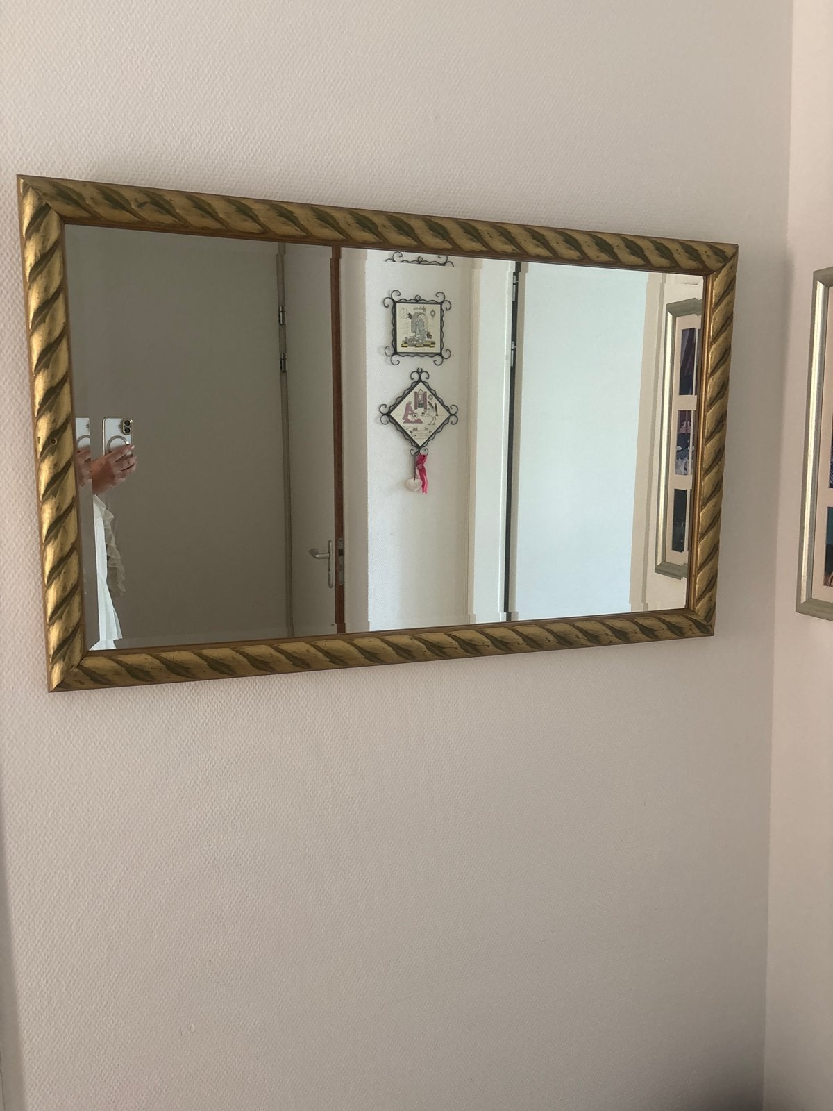 Gouden spiegel met gedraaide lijst, Ophalen, Gebruikt, 75 tot 100 cm, Minder dan 100 cm