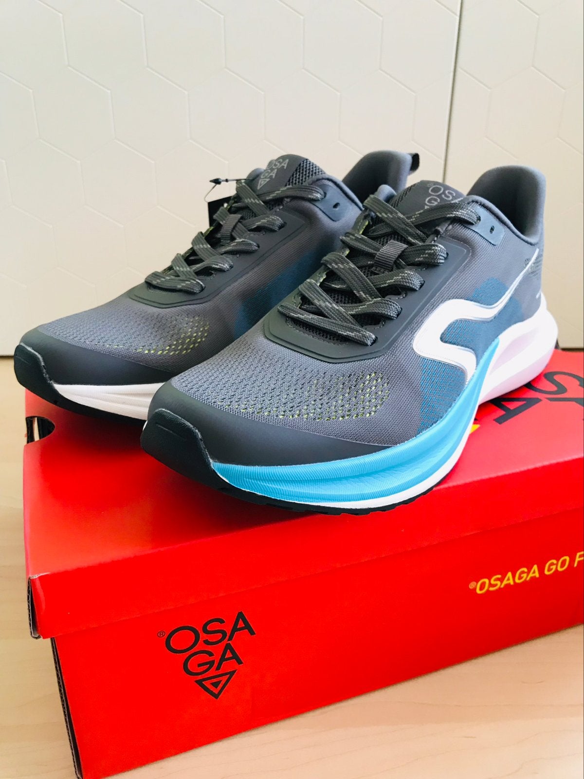 Nieuw Osaga Sneakers Gympen Sportschoenen Maat 41, Osaga, Overige kleuren, Sportschoenen, Nieuw