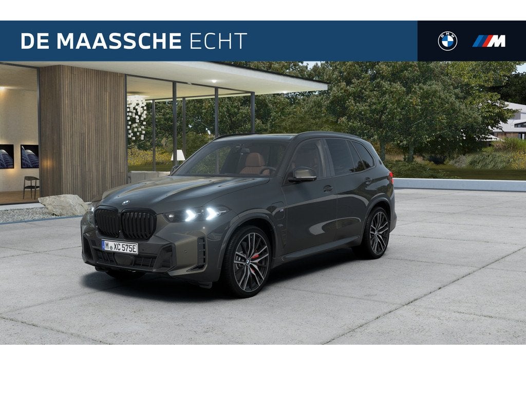 BMW X5 xDrive50e M Sport Automaat / Panoramadak / Trekhaak /, Automaat, X5, 2395 kg, Leder