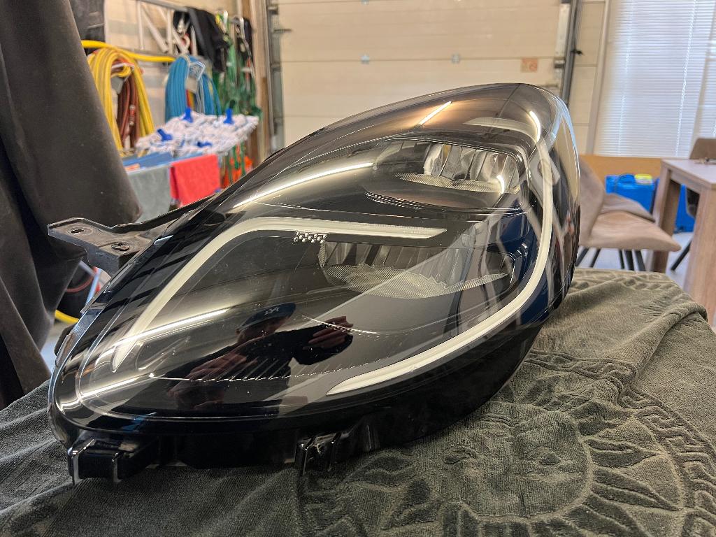 Ford puma koplamp volledig led (klein defect), Ophalen, Gebruikt, Ford