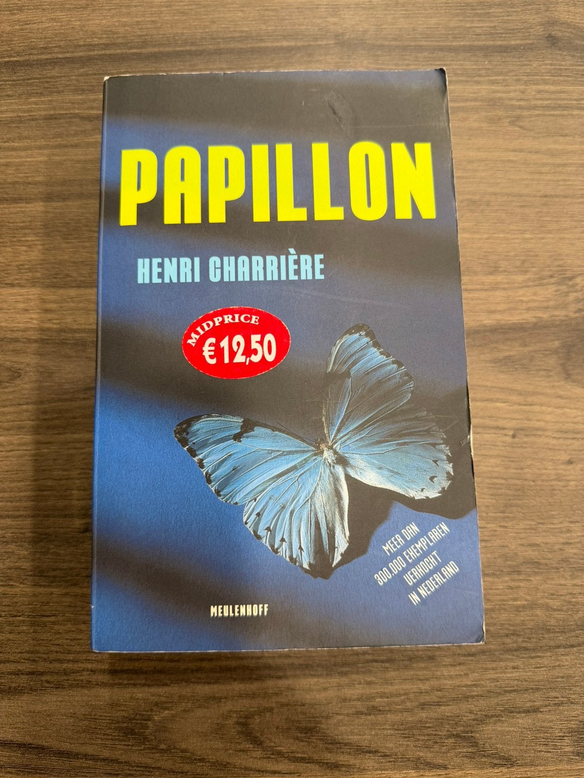 Papillon, Verzenden, Zo goed als nieuw