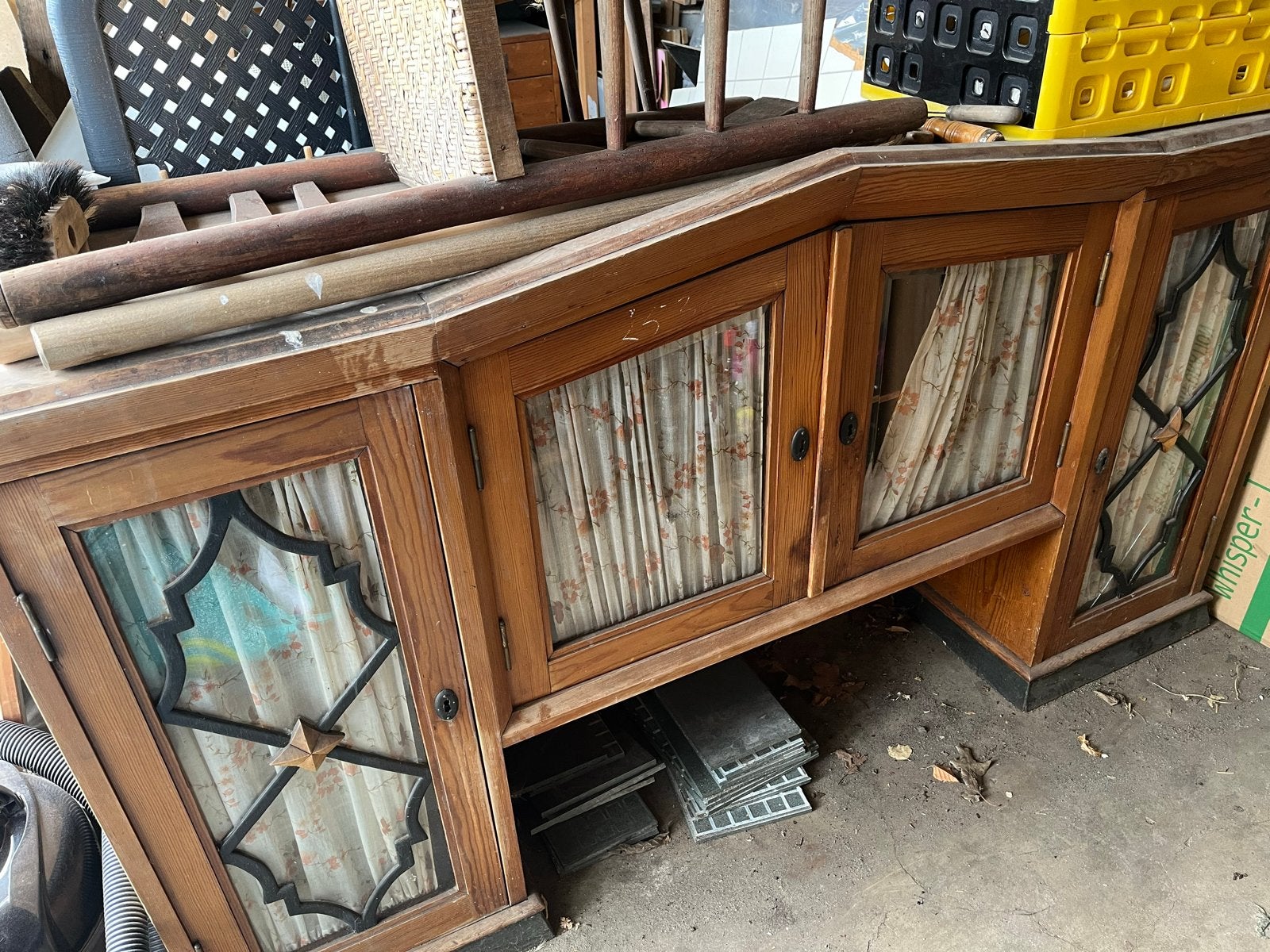 Vintage bovenstuk  van houten dressoir met glazen deuren, Ophalen of Verzenden
