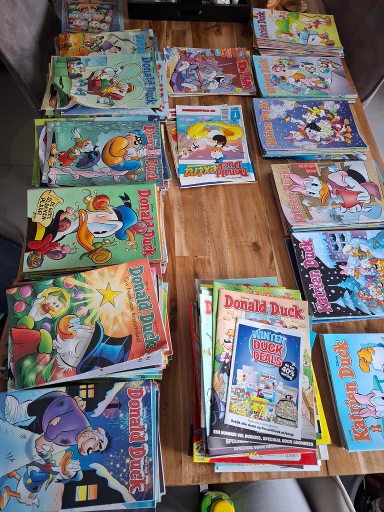 Donald Duck & Katrien Duck, Meerdere comics, Ophalen, Gelezen, Europa